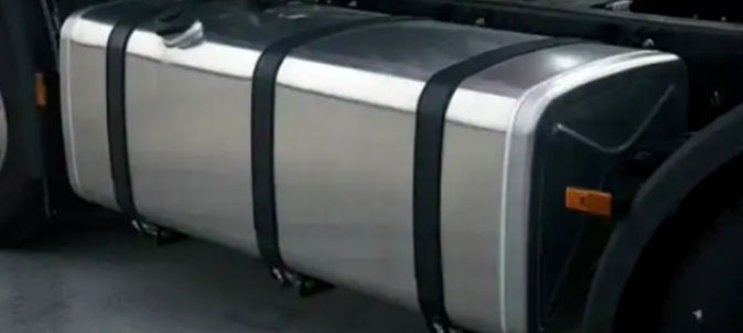 英萊焊縫跟蹤系統(tǒng)，應(yīng)用于鋁合金油箱隔板自動(dòng)化焊接！